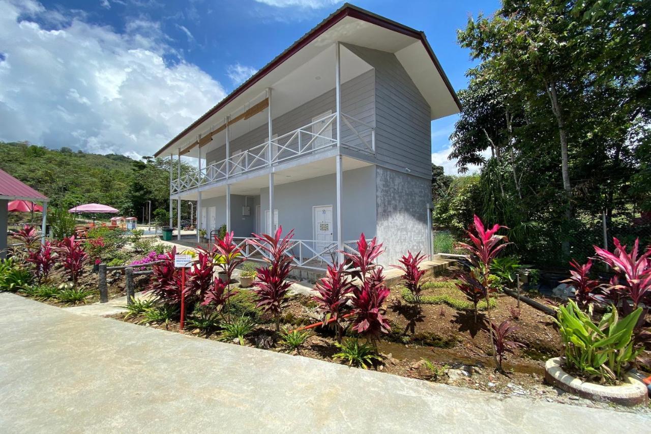 Spot On 90279 Kinomulok Garden Hotel Ranau Exterior photo
